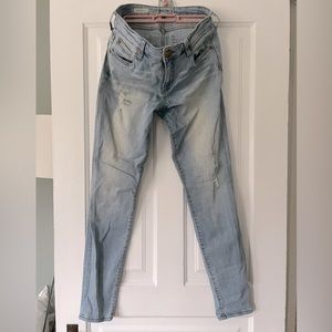 KUT - Light wash denim skinny jeans
